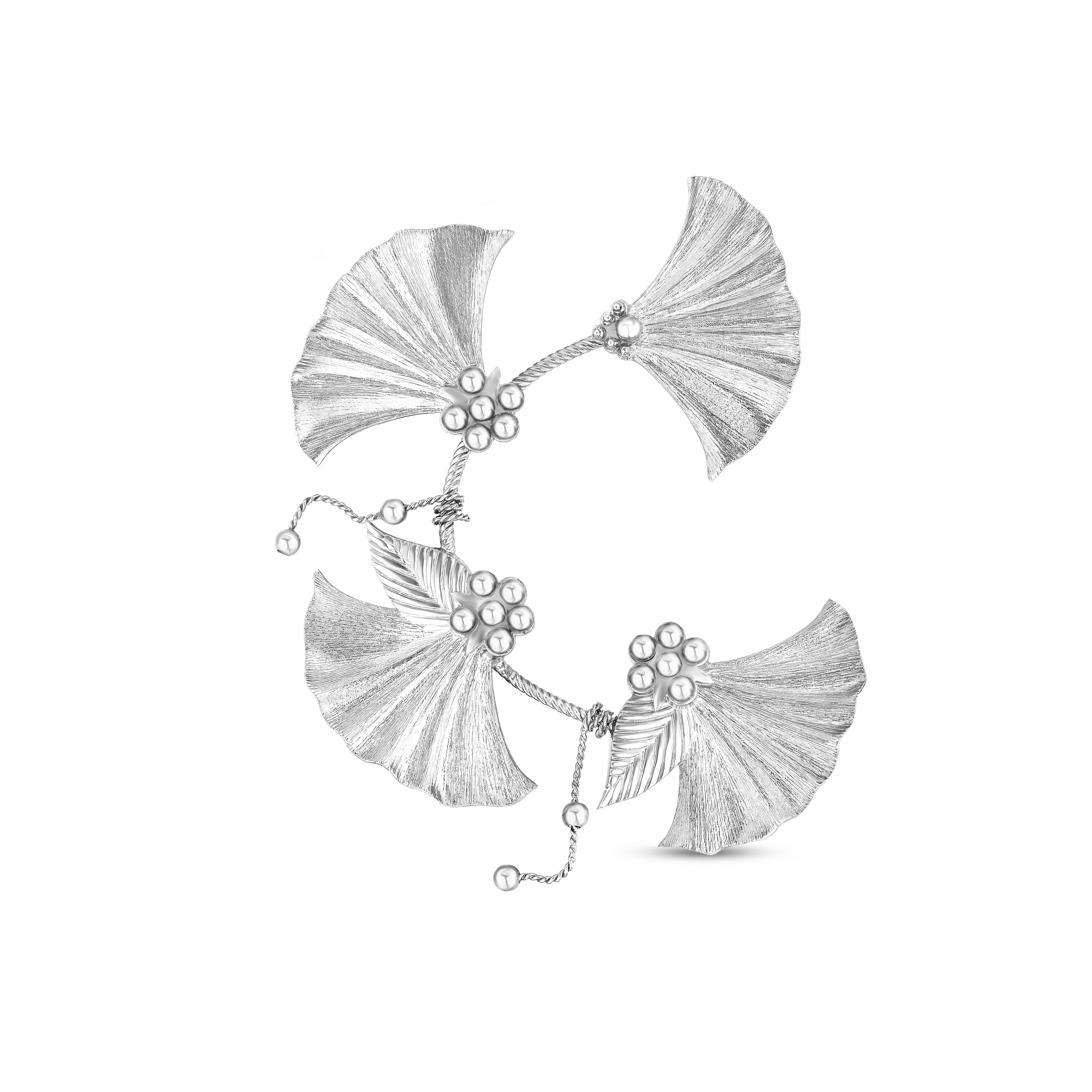 TWISTED IVY SILVER EAR CUFF