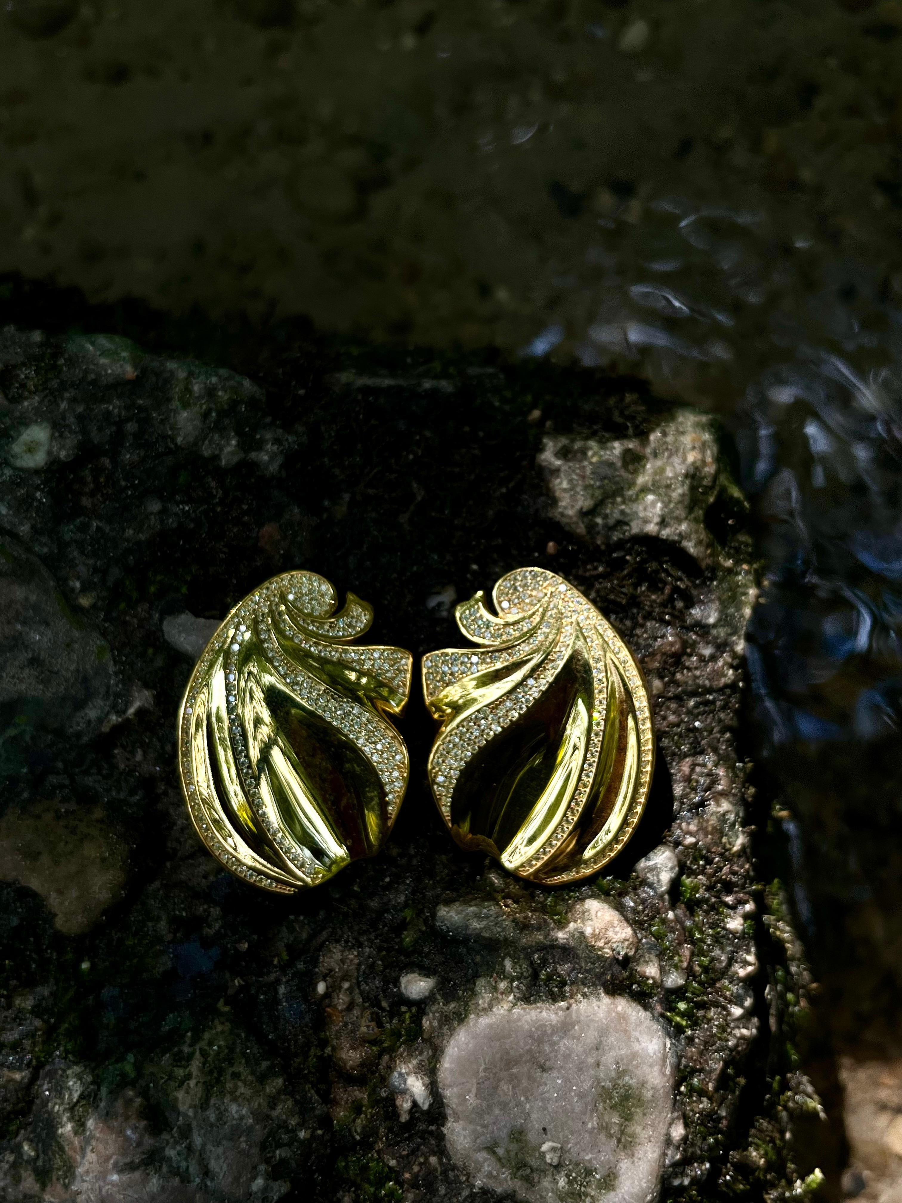 ESTIA CRYSTAL GOLD EARRINGS