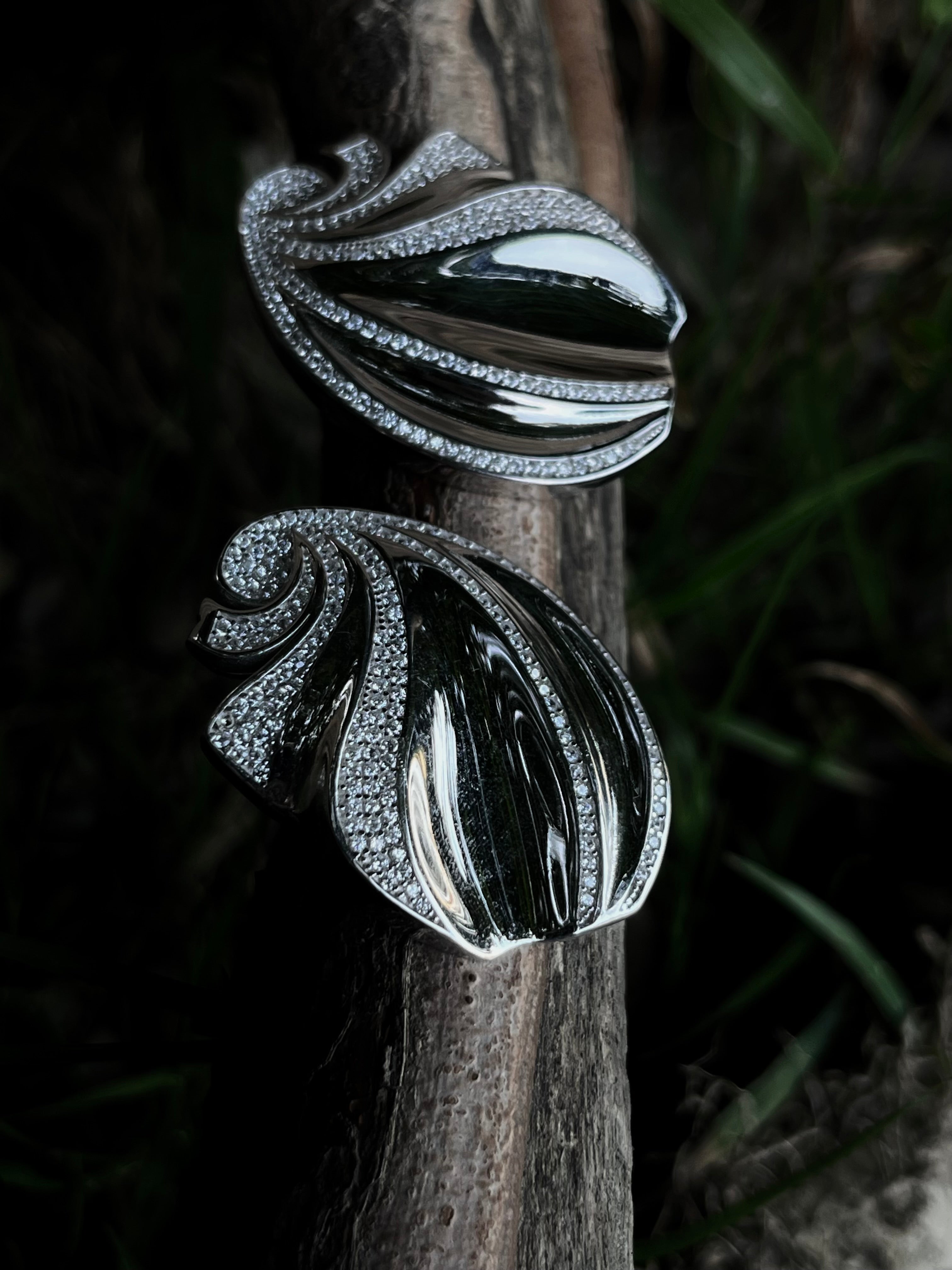 ESTIA CRYSTAL SILVER EARRINGS