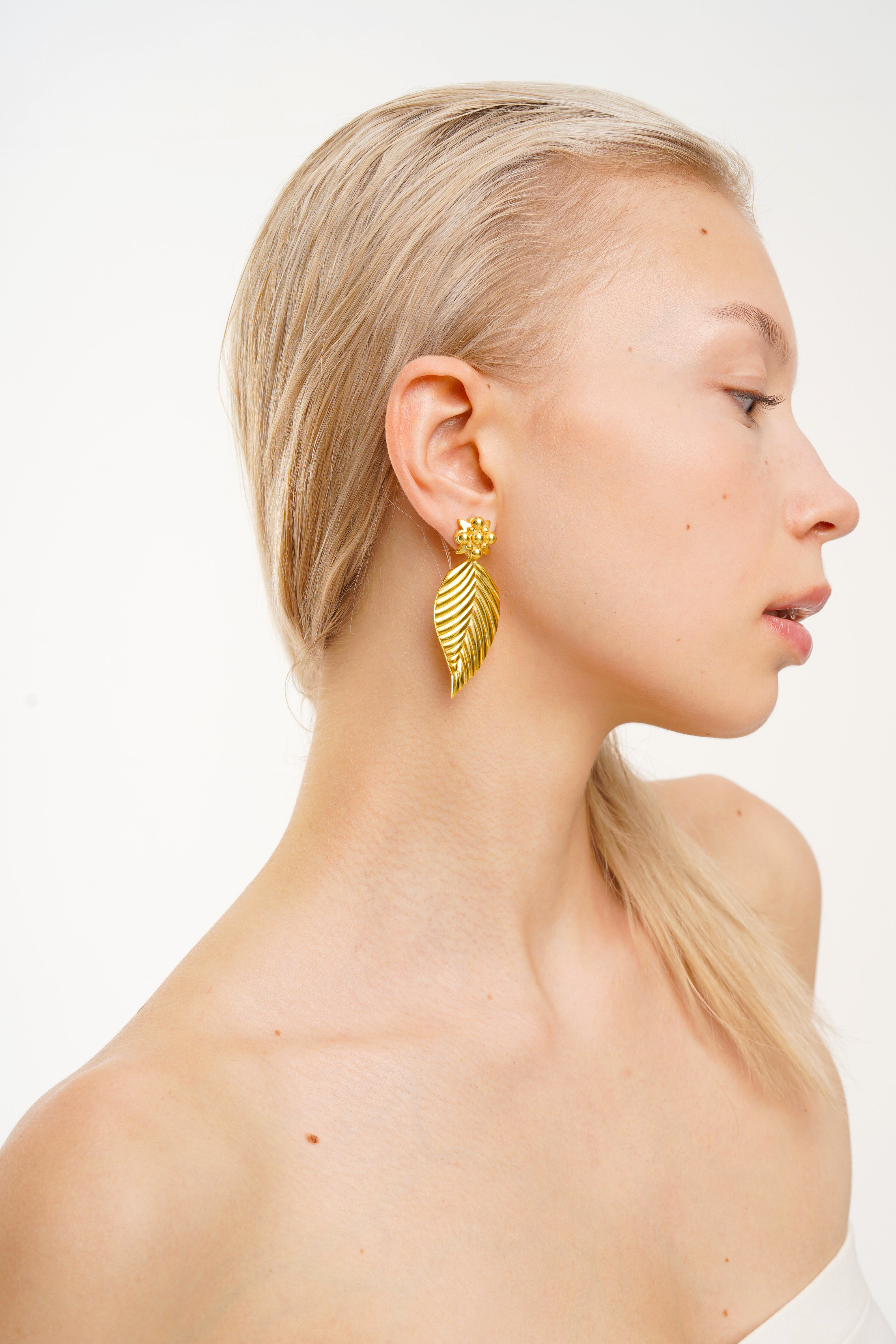 IVY LEAF GOLD EARRINGS