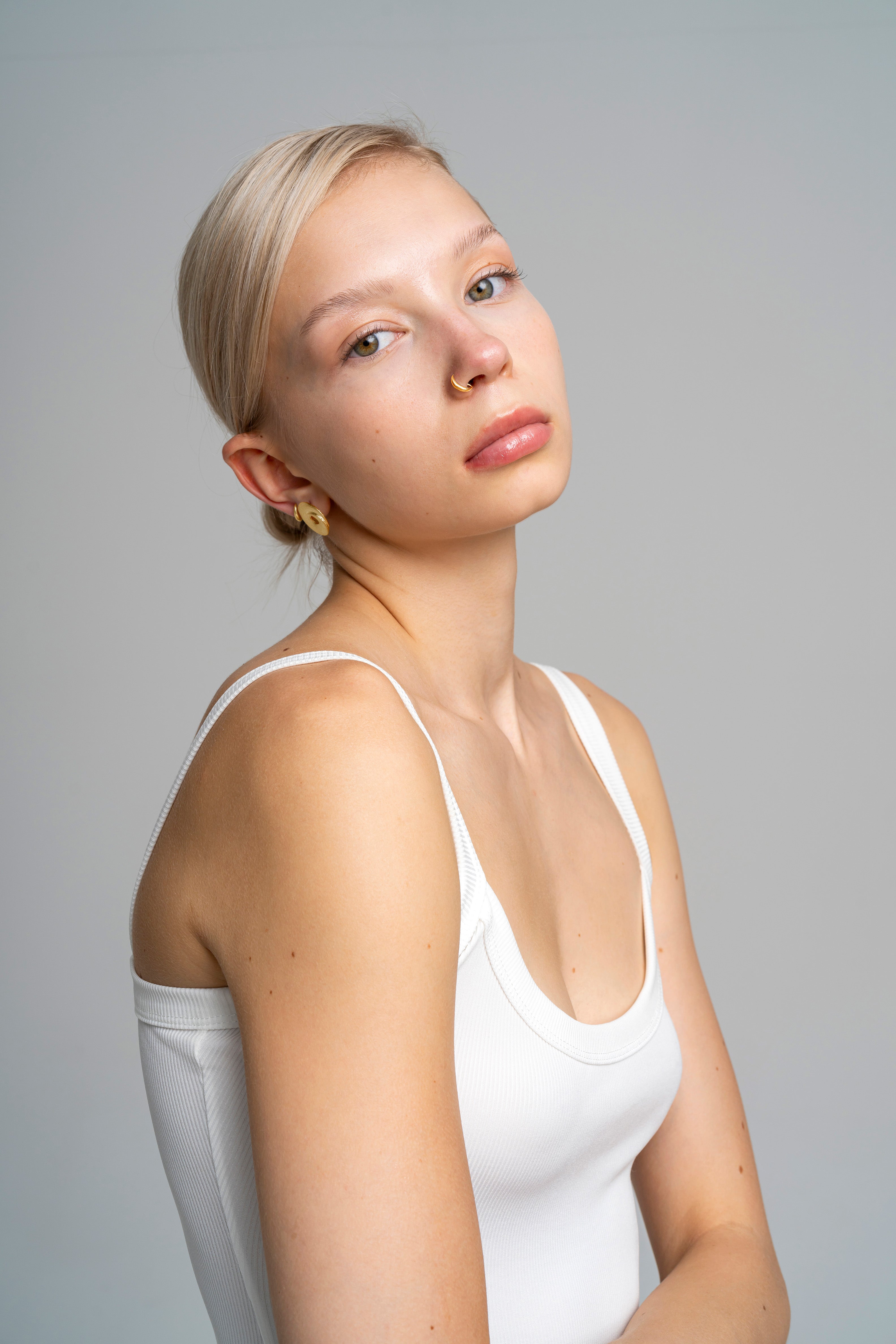 MOON GOLD CLIP-ON PIERCING