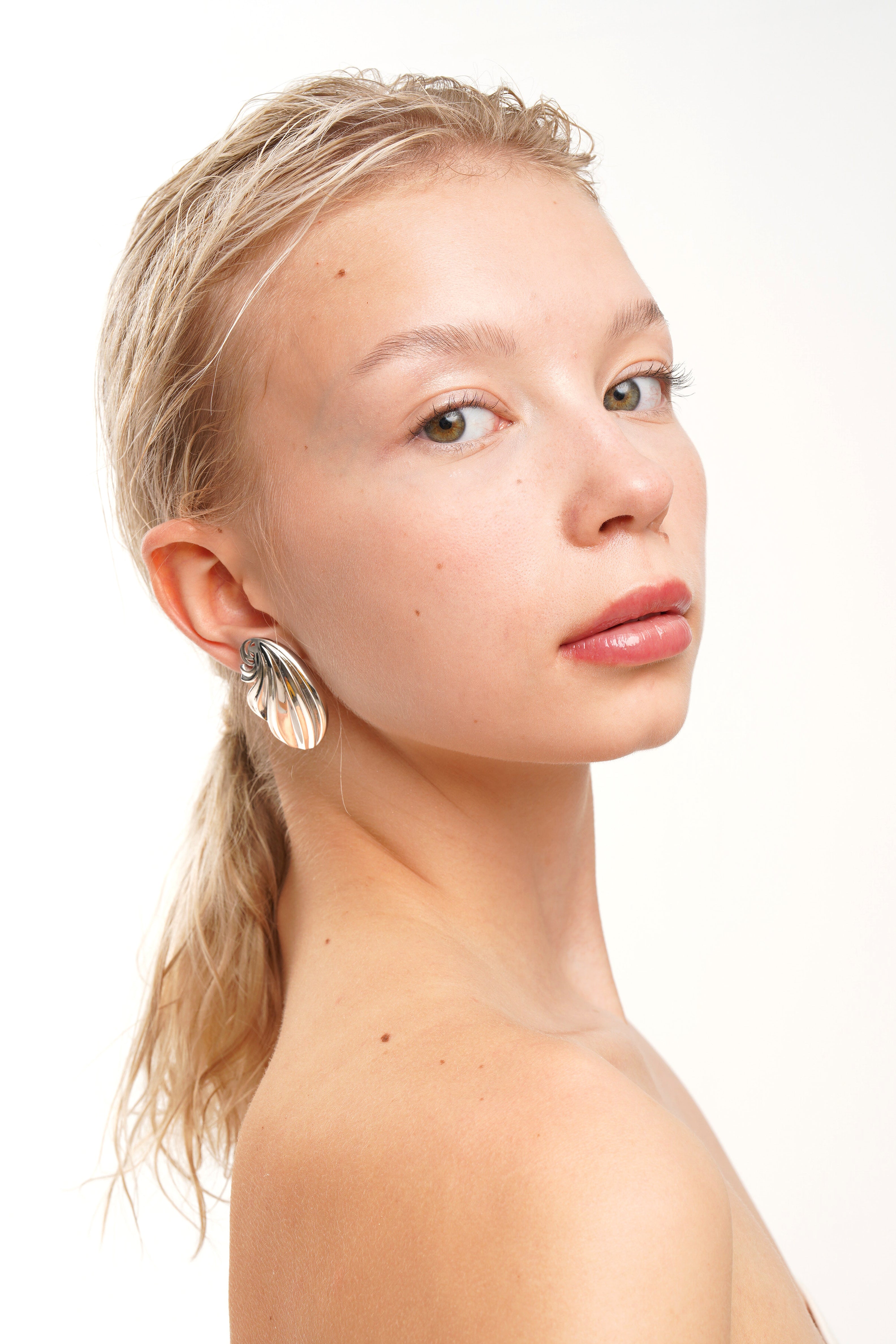 ESTIA SILVER EARRINGS