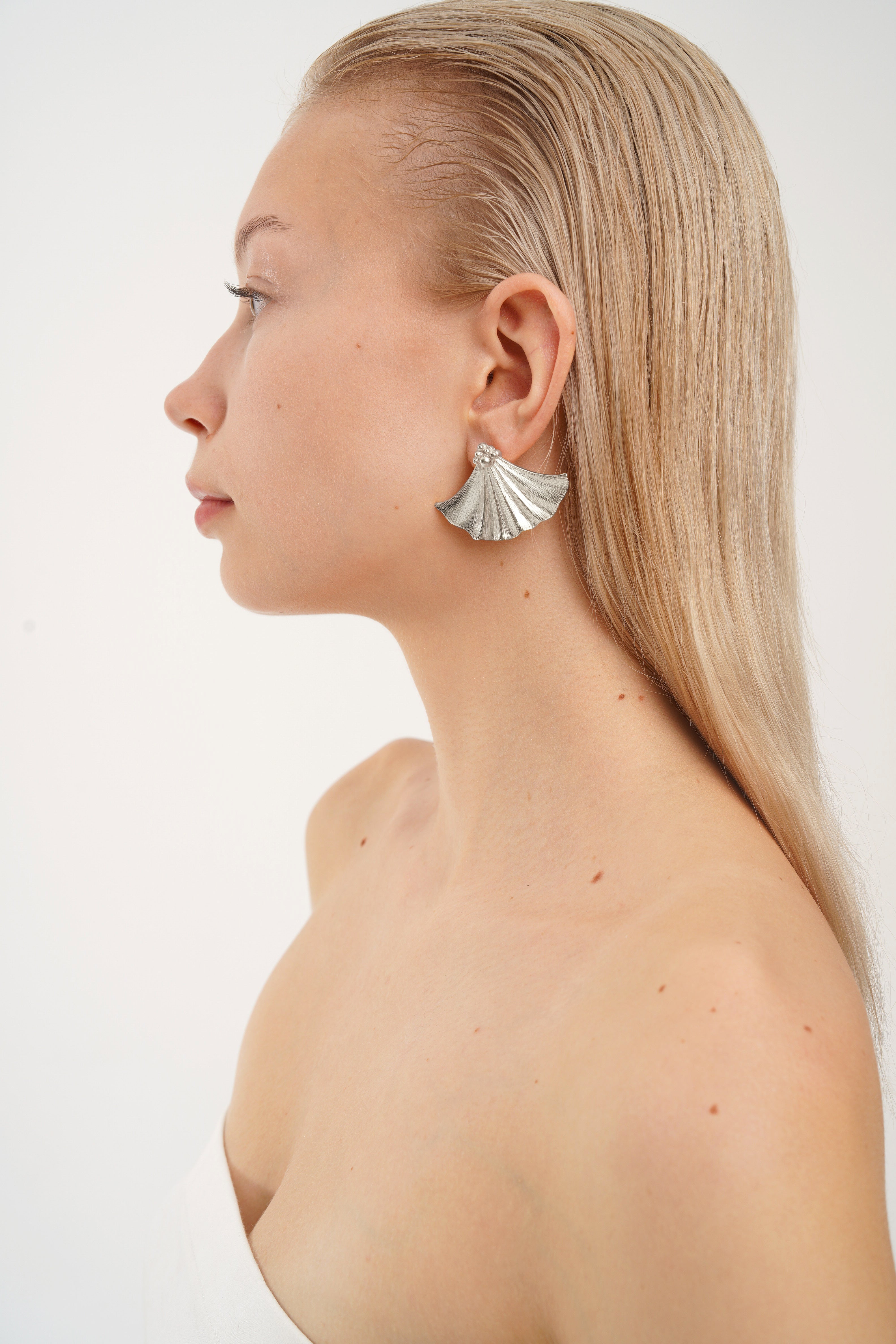 IVY MONO LARGE SILVER EARRINGS