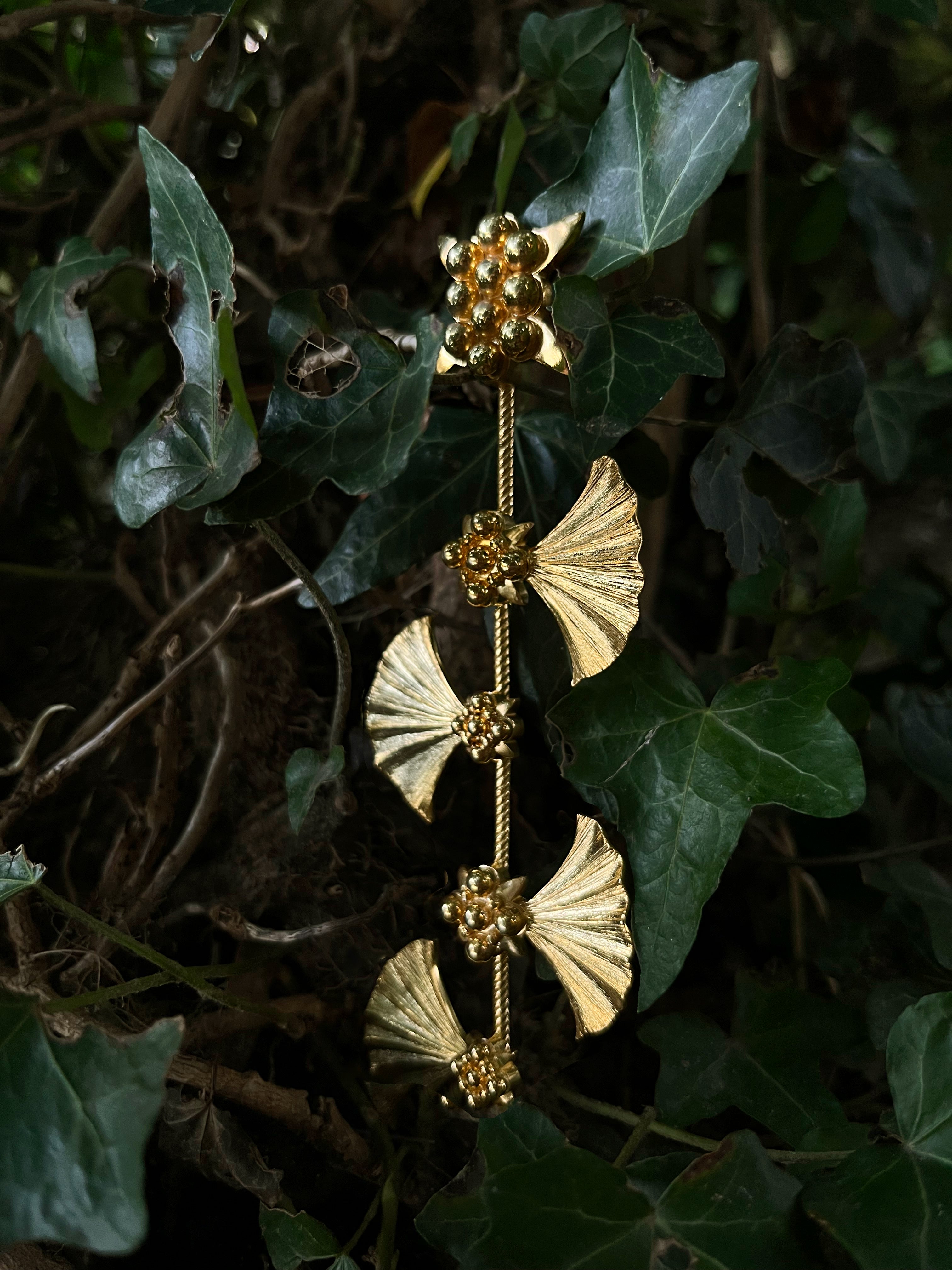 IVY LONG GOLD EARRINGS