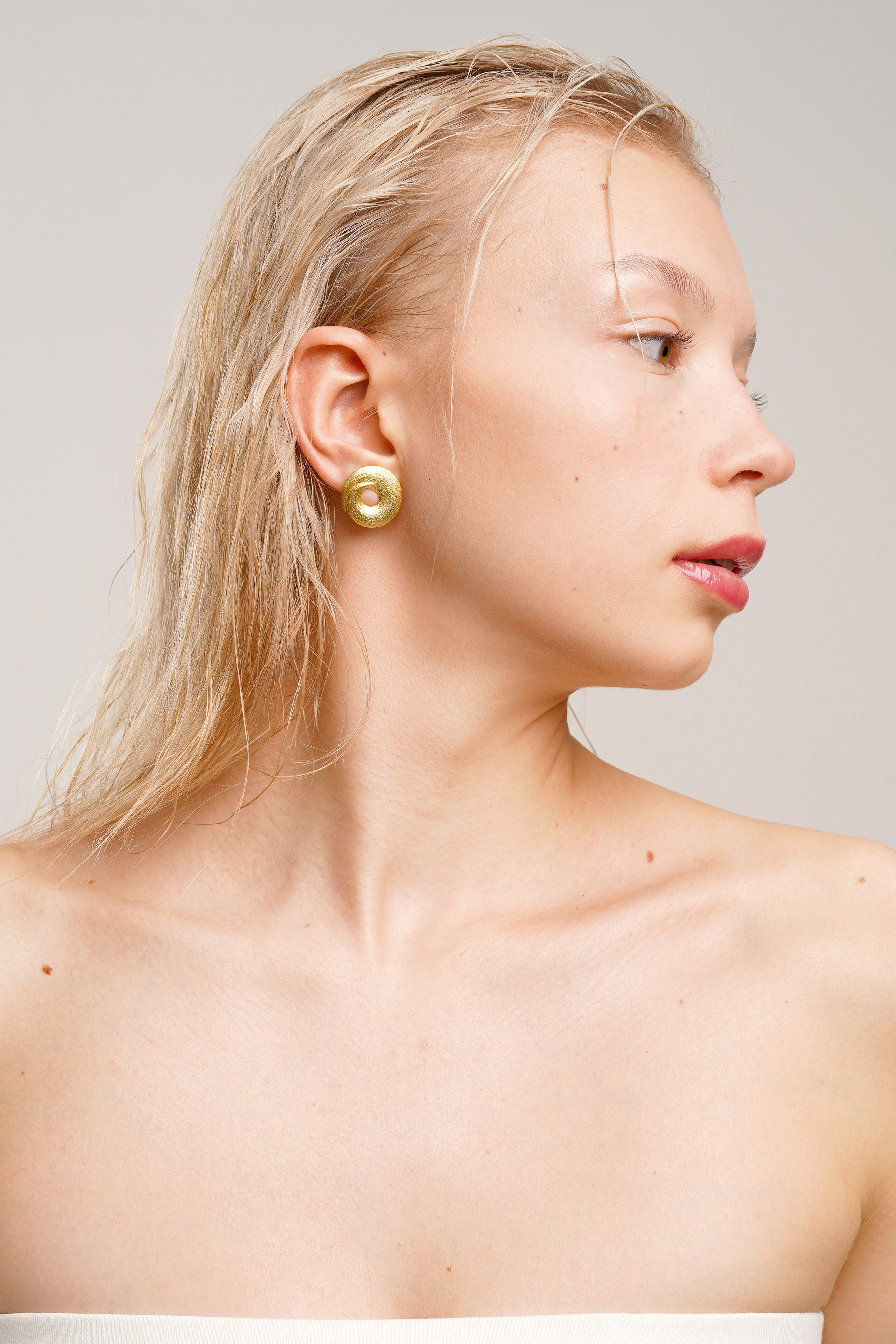 ACRUX GOLD EARRINGS