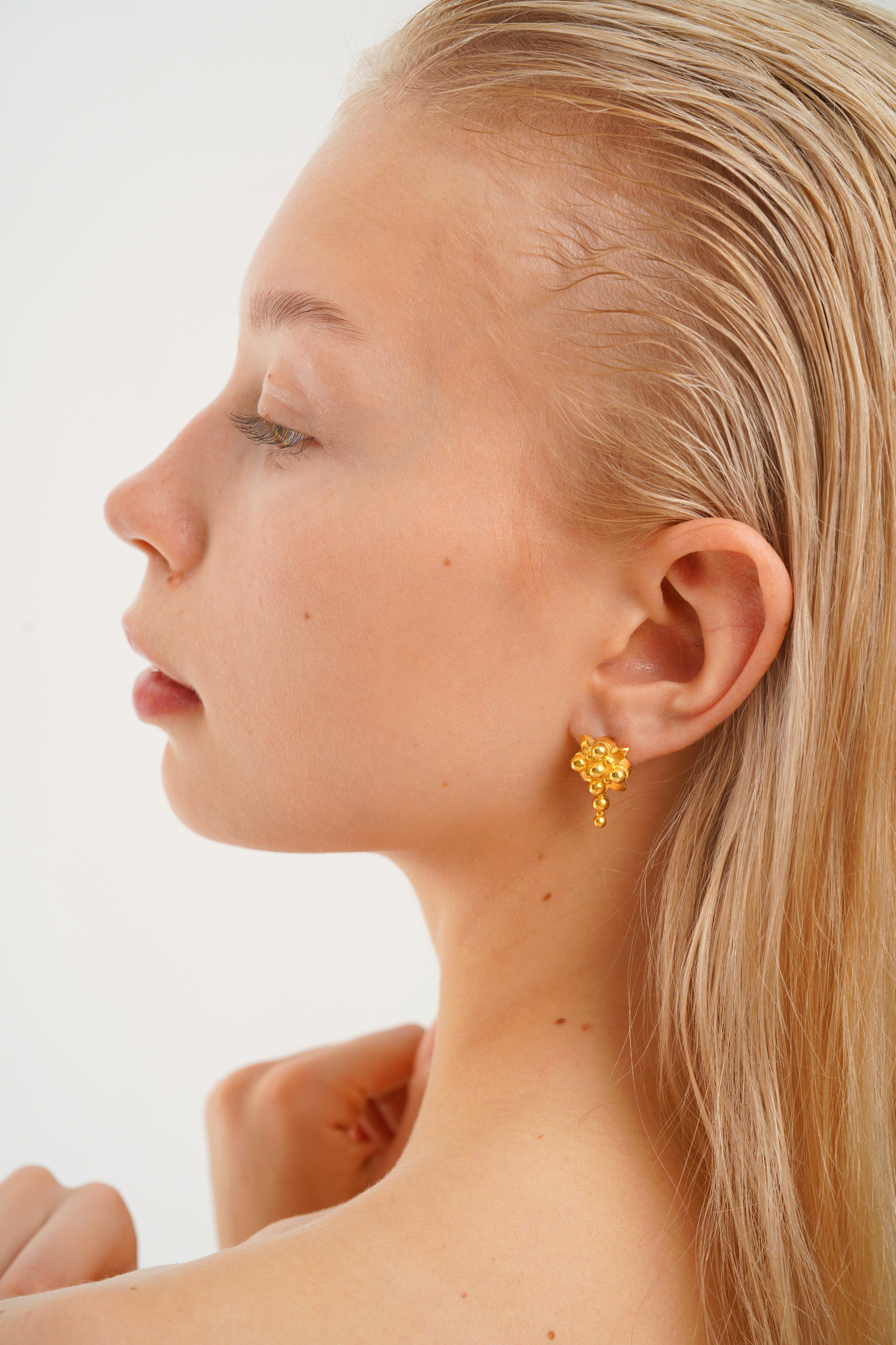 IVY DROP GOLD EARRINGS